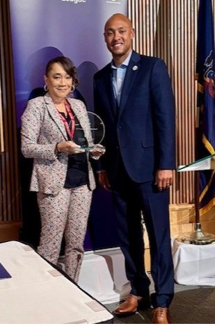 The League Recognizes Wells Fargo with Community Partnership Award